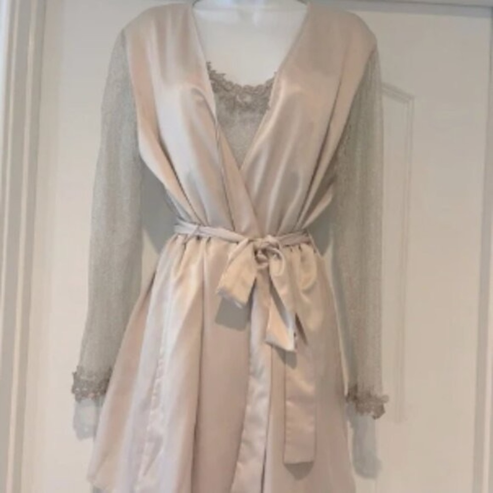 Anthropologie Shimmering Silver Robe - Picture 2 of 8